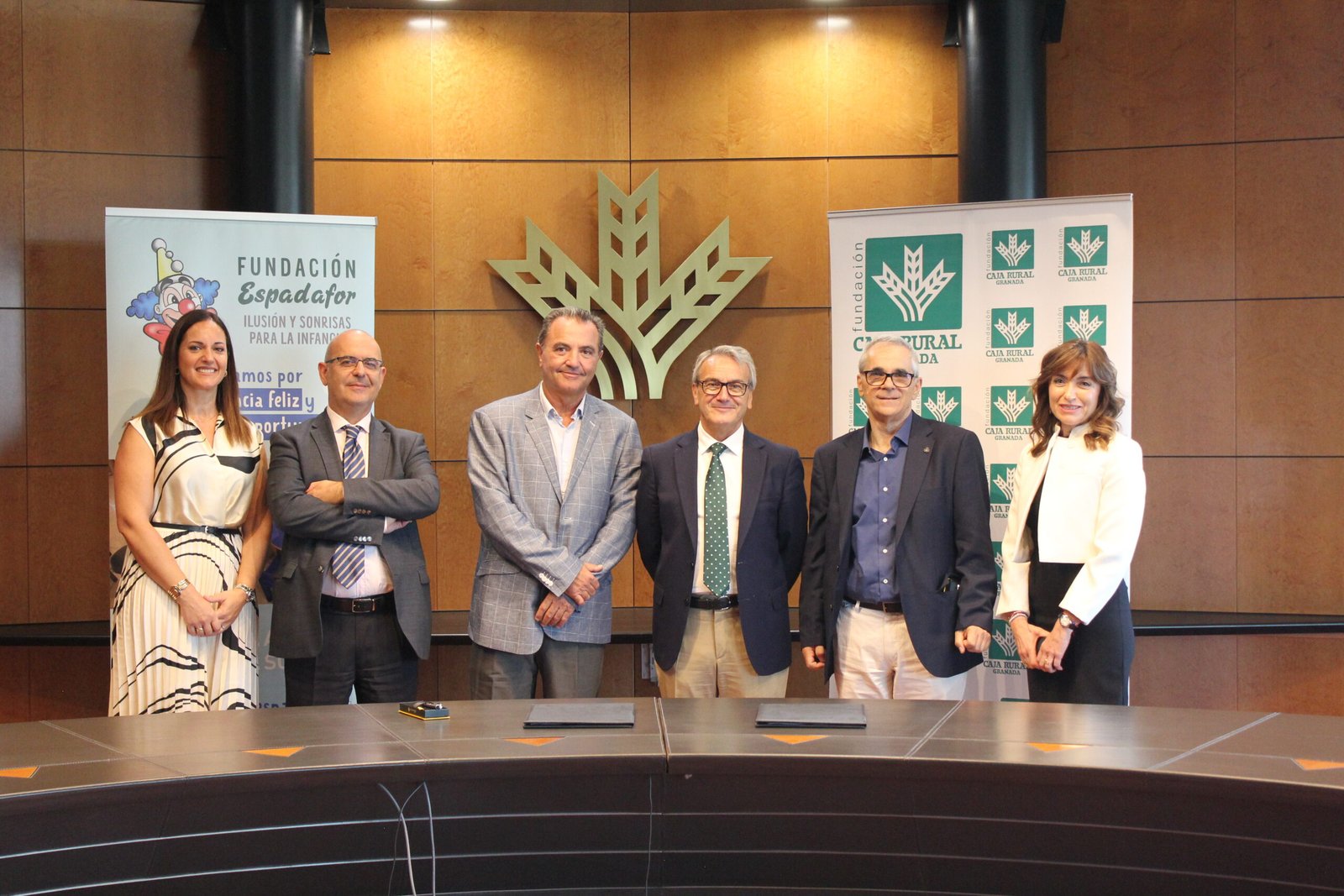 Fundación Espadafor y Fundación Caja Rural Granada, juntas para llevar más sonrisas a menores ingresados